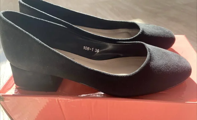 Женские туфли 36 размера с каблуком - Женское нижнее белье в Саратов