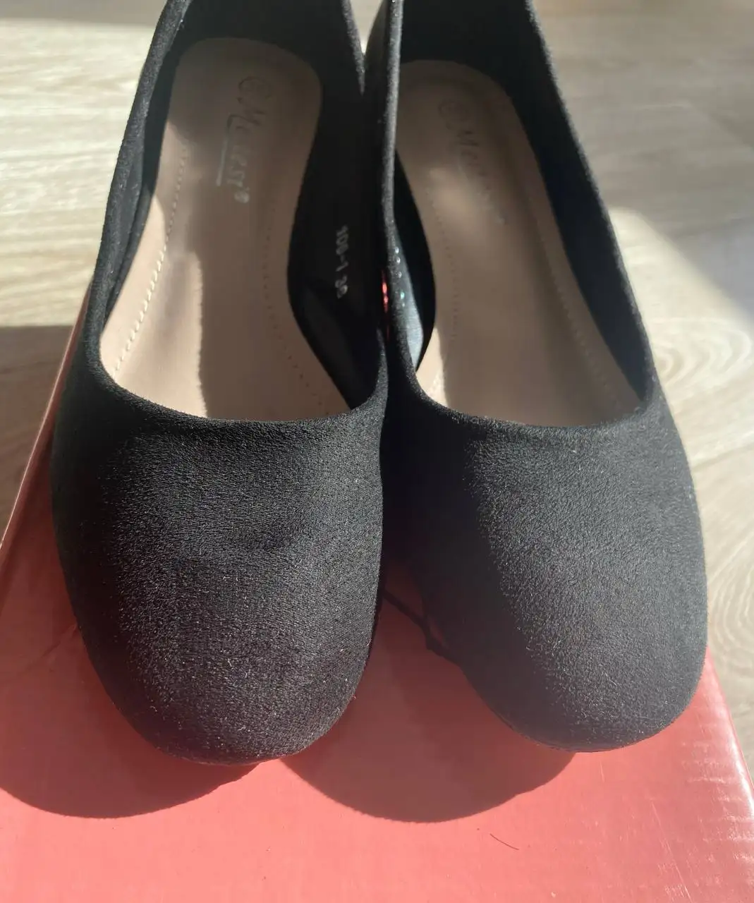 Женские туфли 36 размера с каблуком - Обувь (Одежда) в Саратов