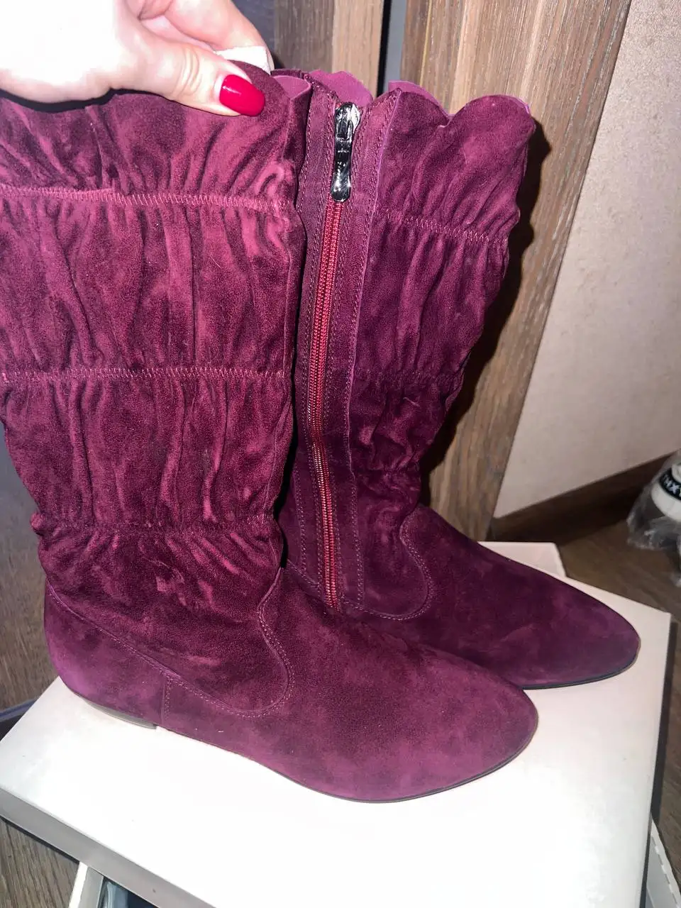 Продажа демисезонных сапог 39 размера - Обувь (Одежда) в Саратов