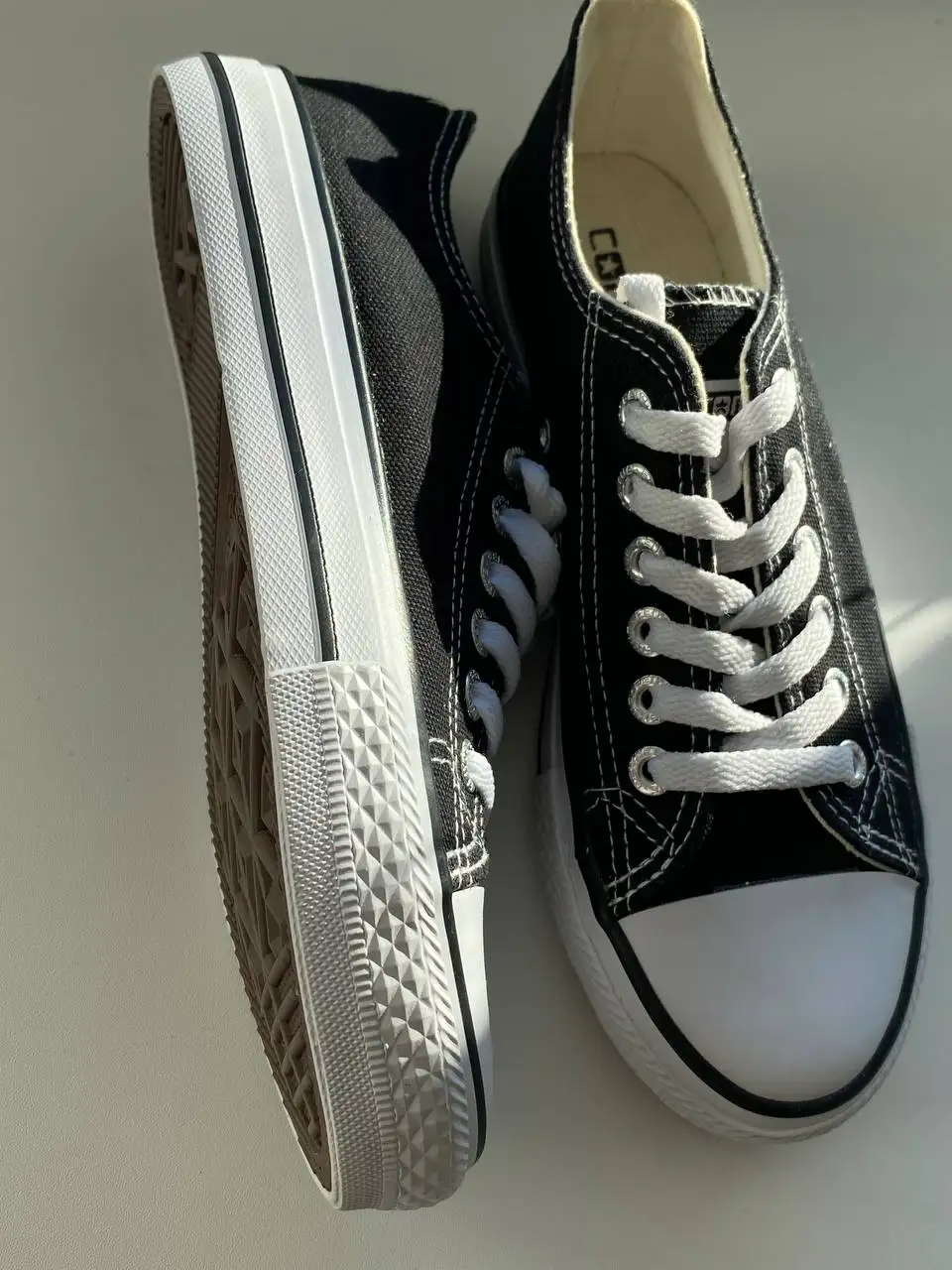 Женские кроссовки 36 размер - Обувь (Одежда) в Саратов