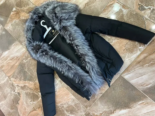 Женский пуховик с мехом - Женское нижнее белье в Саратов