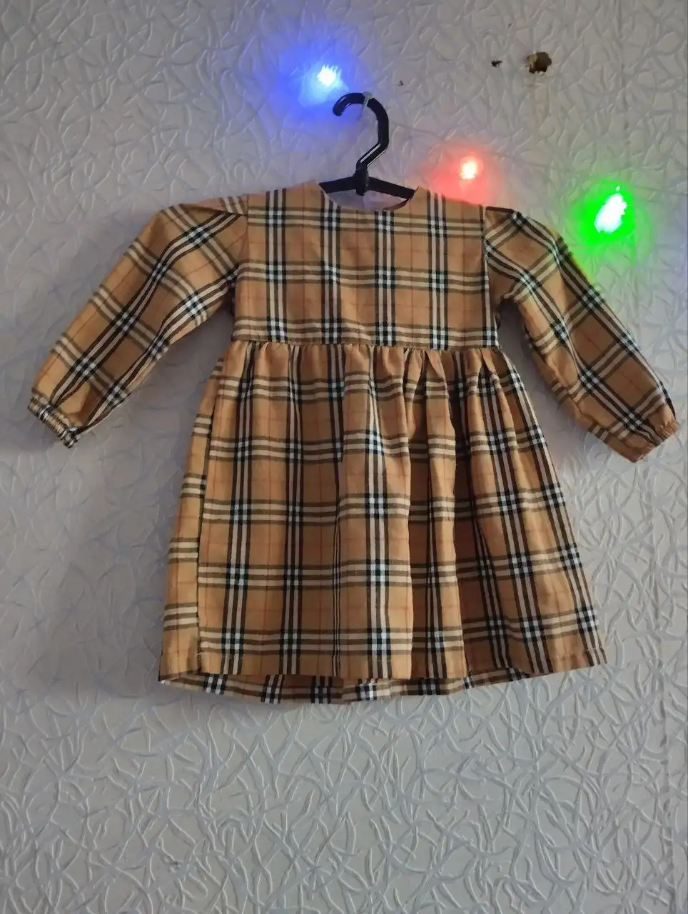 Продам платья на девочку размер 86 - Одежда (Товары для детей) в Саратов