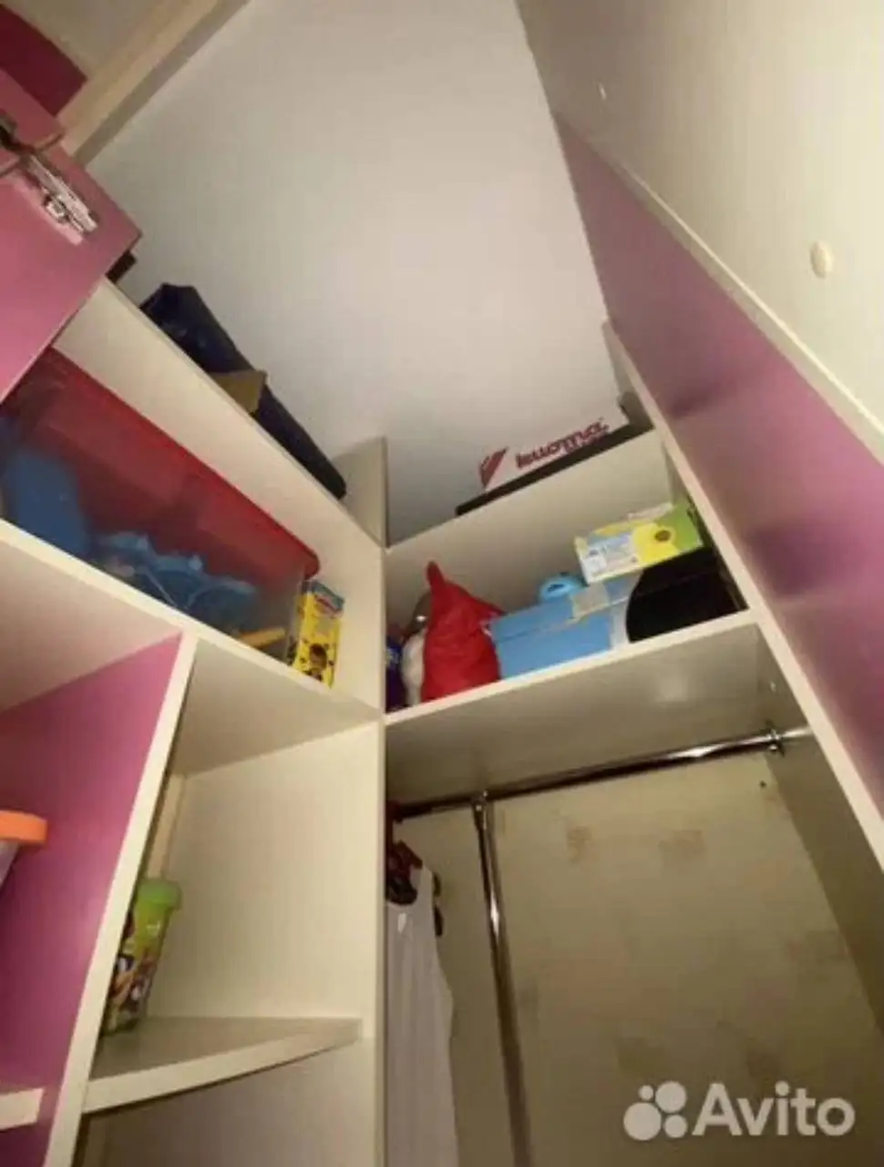 Шкаф в детскую комнату с рабочим столом, кроватью и матрасом - Мебель (Барахолка) в Саратов