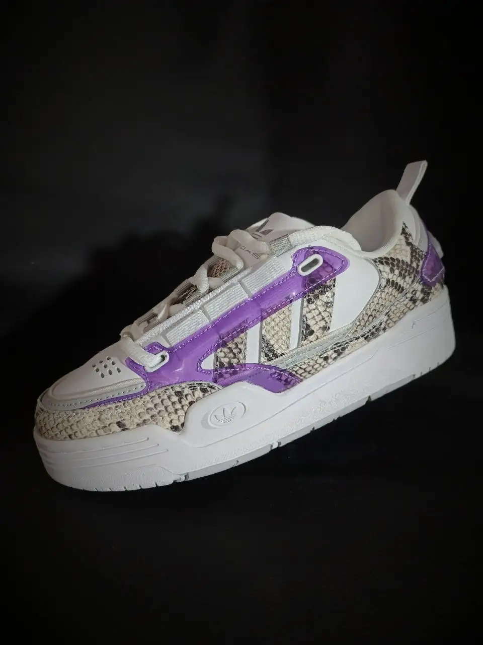 Кроссовки новые, размеры 35-40 - Барахолка в Саратов