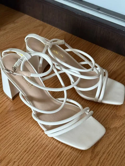 Продам босоножки 38 р-р - Одежда в Саратов