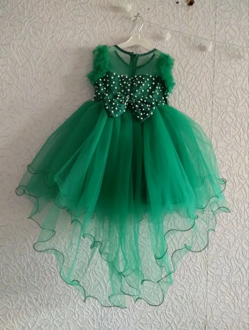 Платье на девочку размер 104 - Одежда для детей (Товары для детей) в Саратов