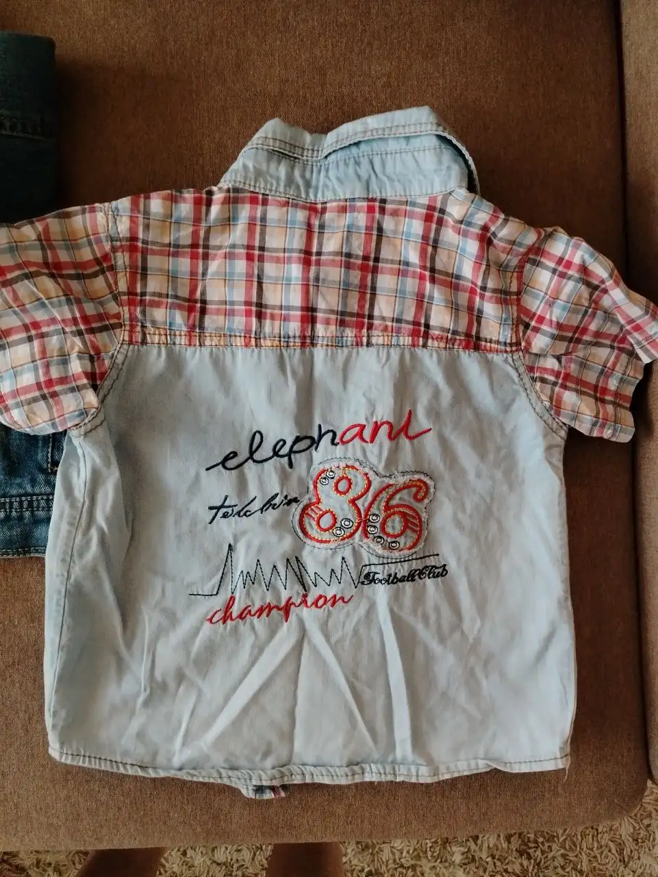 Продам диван в Юбилейном - Мебель (Барахолка) в Юбилейный