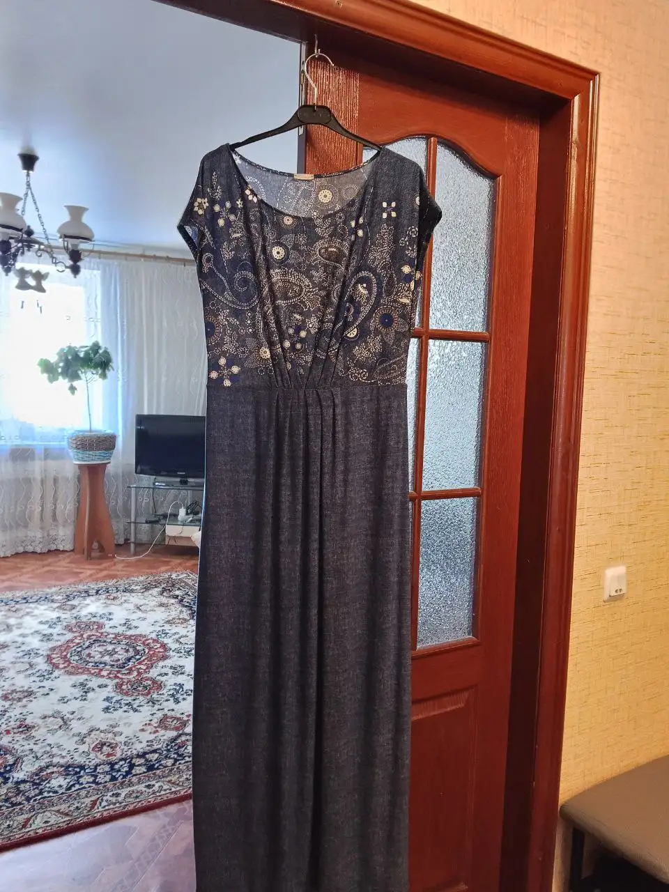 Платья в пол в отличном состоянии - Женская одежда (Одежда) в Юбилейный, Саратов