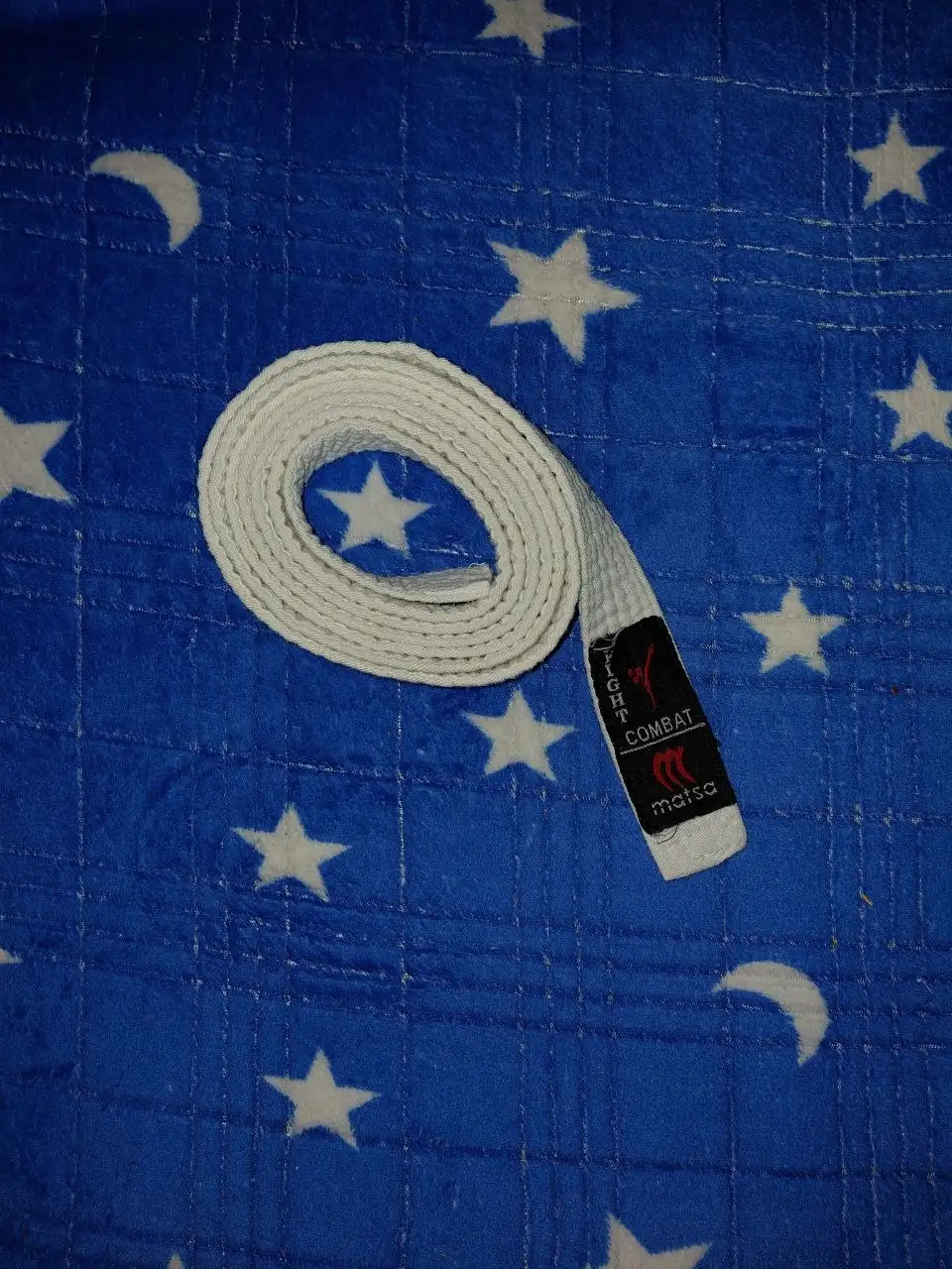 Продам набор для каратэ в отличном состоянии - Спорт (Хобби и отдых) в Саратов