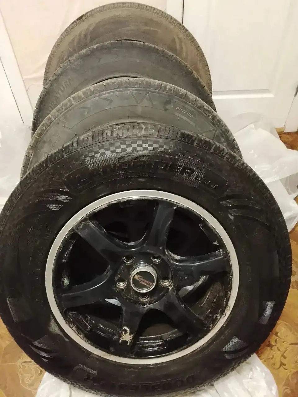 Продажа летних шин на литых дисках R16 - Шины и диски (Авто) в Саратов