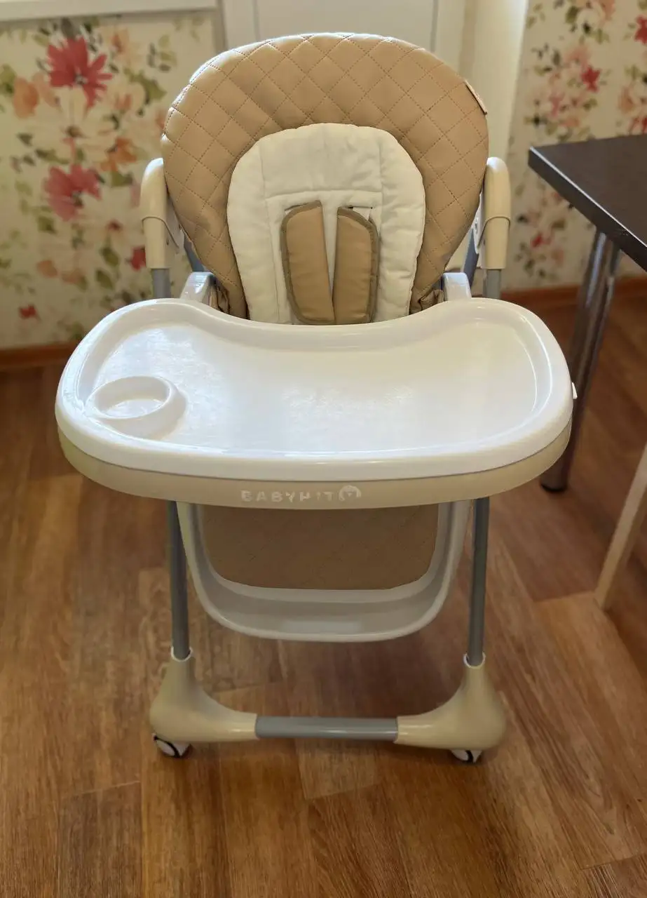 Стульчик для кормления - Стульчики для кормления (Товары для детей) в Саратов