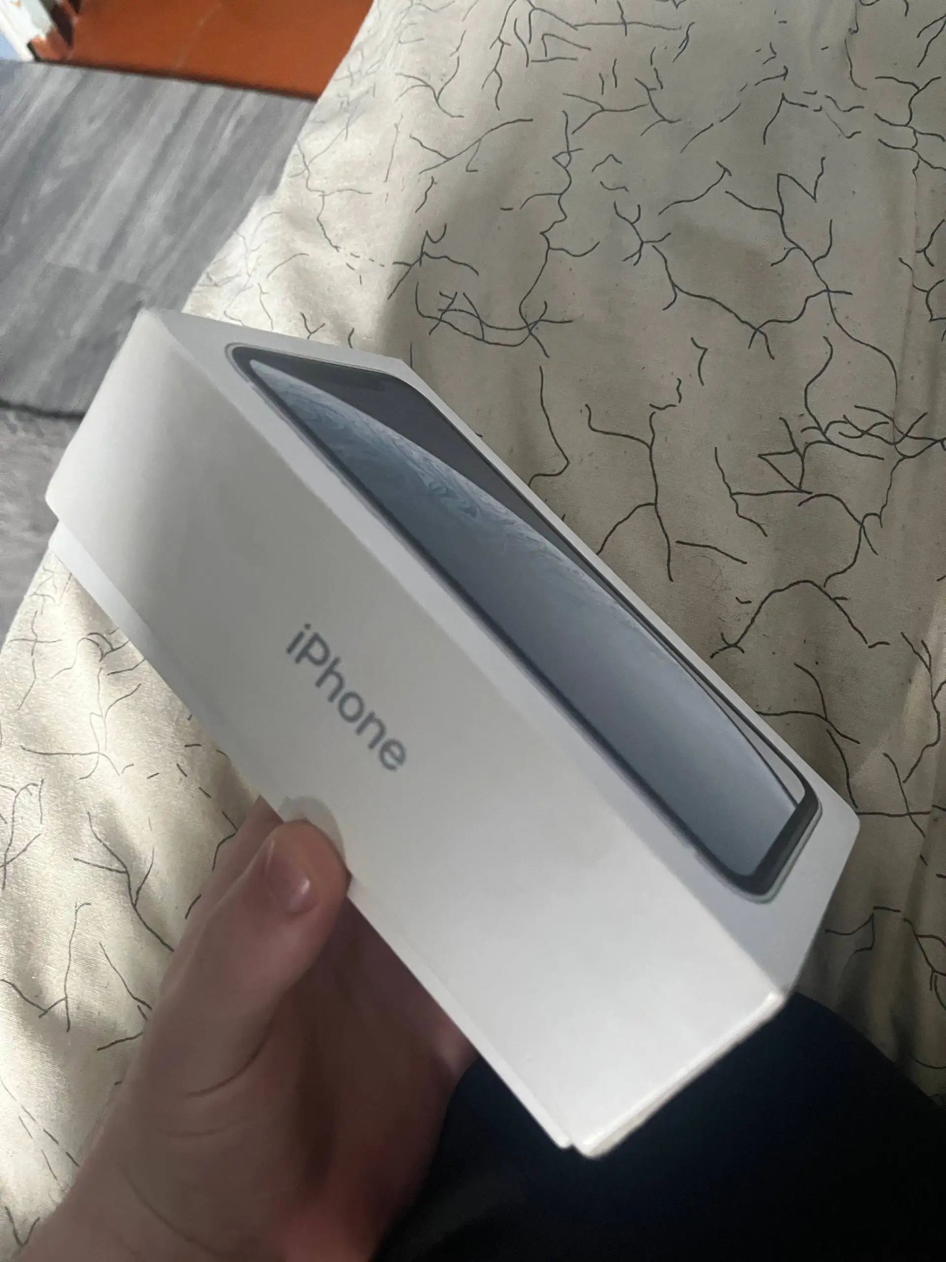 Продажа айфона Х и повербанка в Саратове - Смартфоны и аксессуары (Электроника) в Саратов