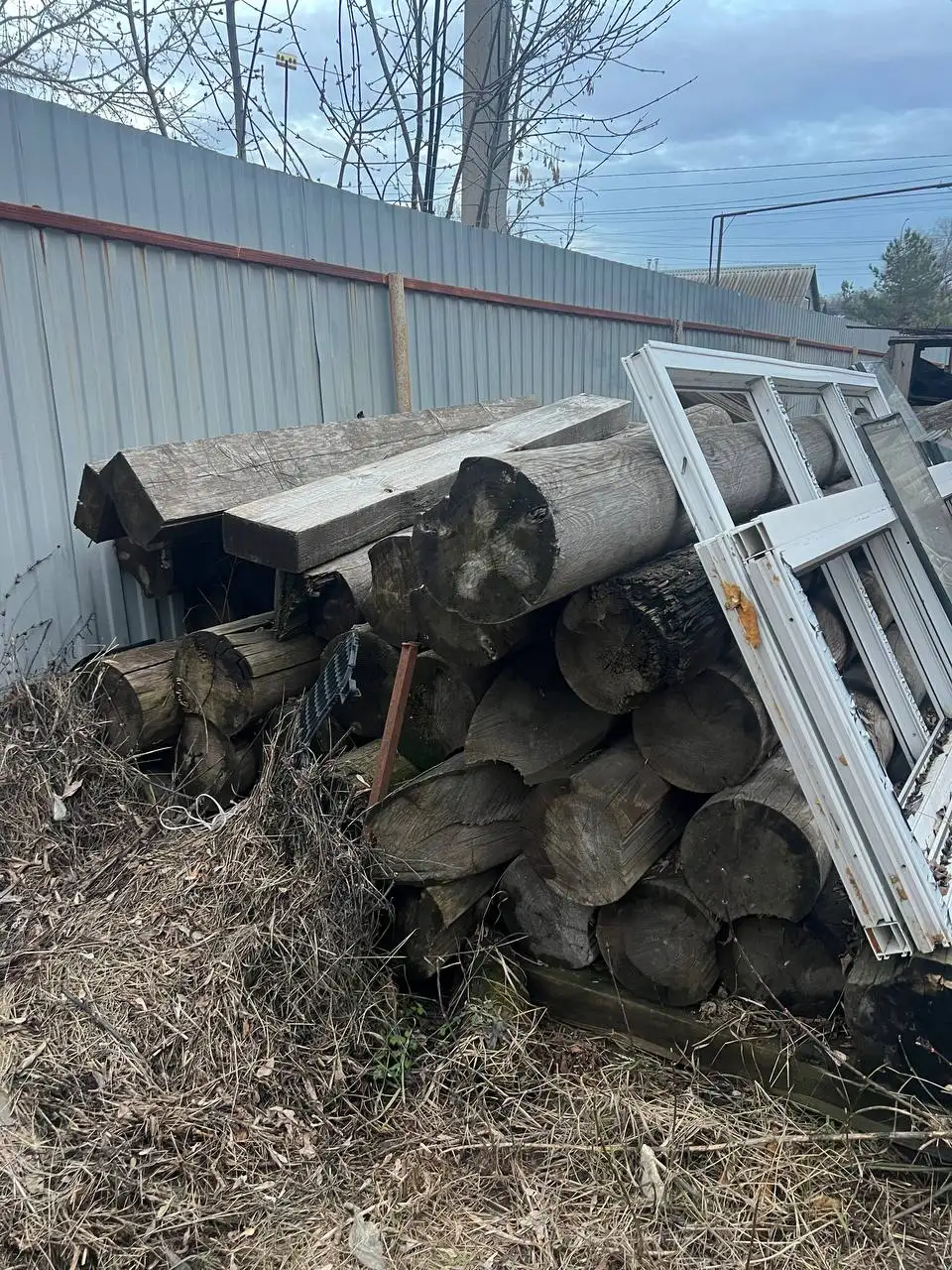 Отдам остатки бесплатно за вывоз мусора - Разное (Барахолка) в Саратов