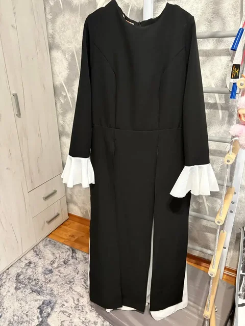 Продам совсем новое платье - Пальто в Саратов