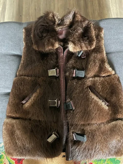 Жилет из бобра - частное объявление в Саратов