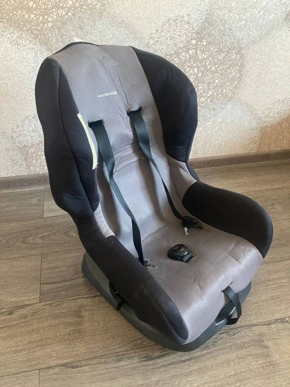 Отдам автокресло - Автокресла (Товары для детей) в Саратов