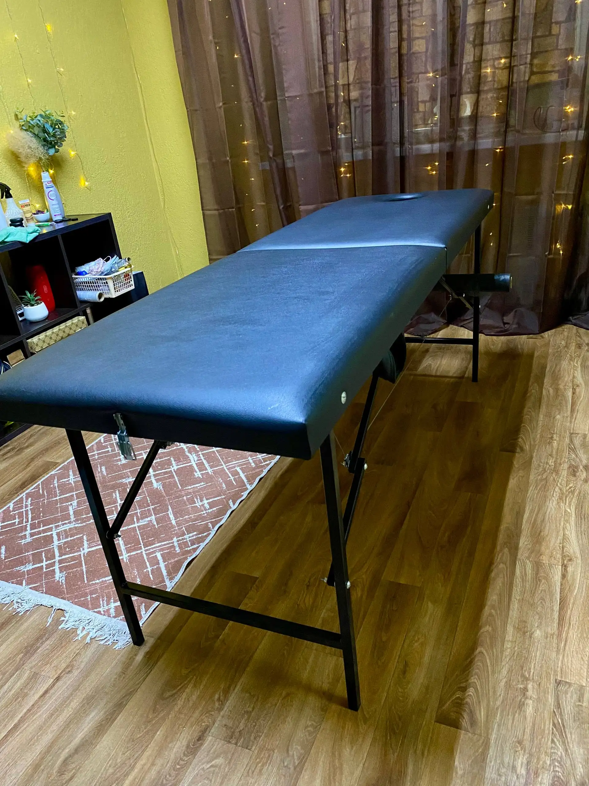 Продам кушетку с вырезом для лица - Барахолка в Саратов