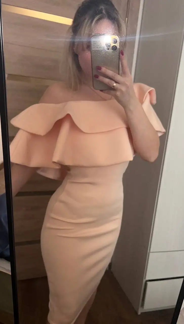 Продам нарядные платья - Платья (Одежда) в Саратов