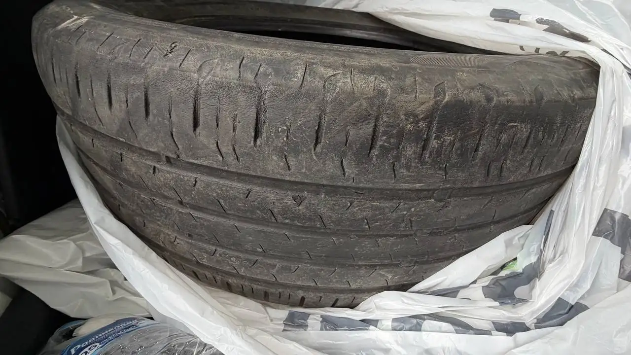 Продажа летней резины Continental R17 225/55 - Автошины (Барахолка) в Саратов