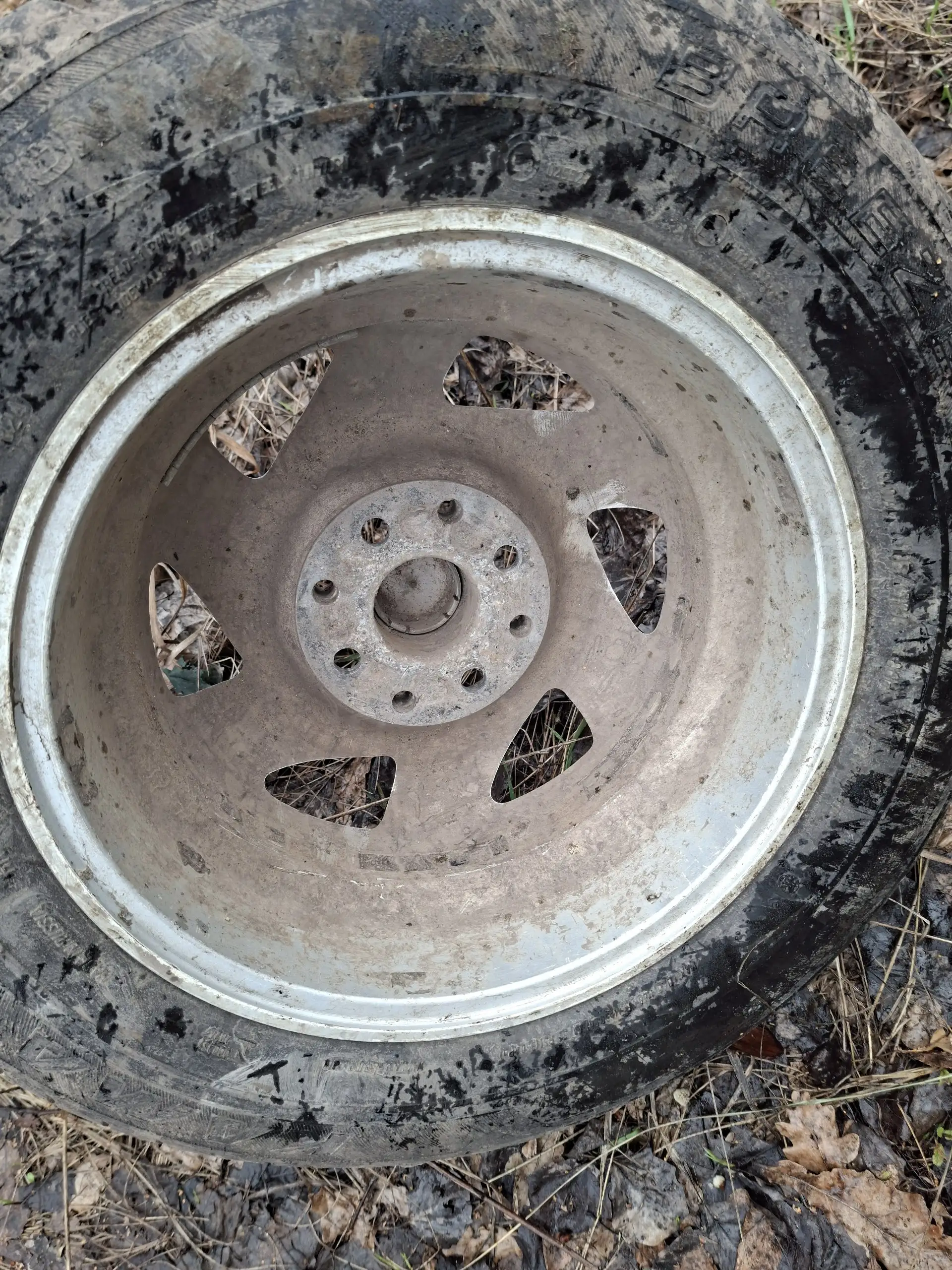 Продам 4 диска на 14 разболтовка 4*108 - Диски (Запчасти) в Саратов