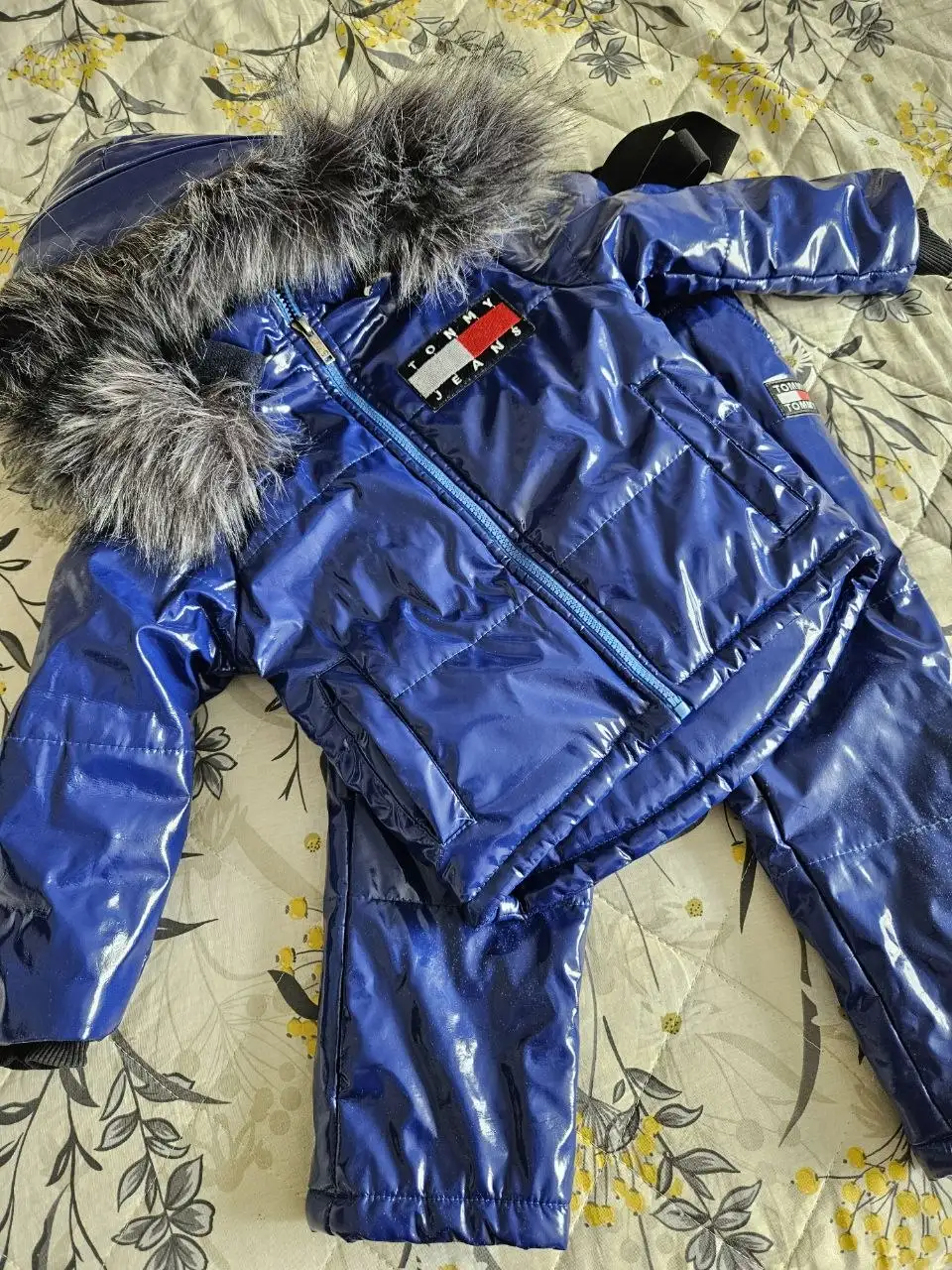 Отдам бесплатно детские вещи на возраст 1-2 года - Товары для детей в Саратов