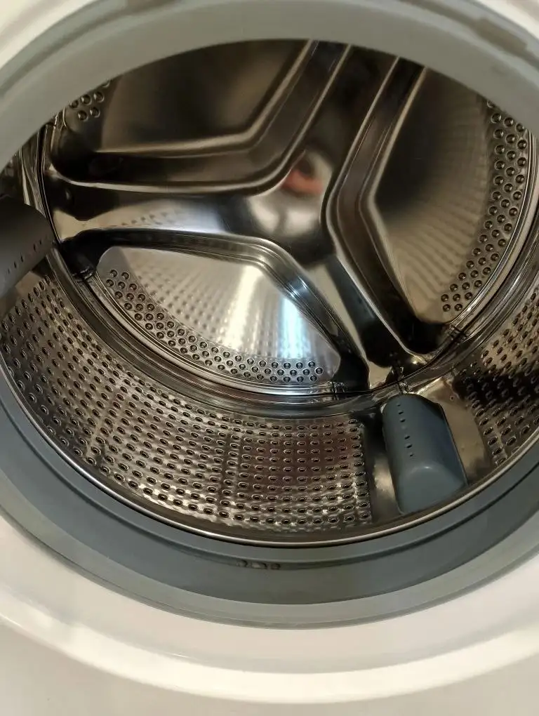 Товар в отличном состоянии - Барахолка в Саратов