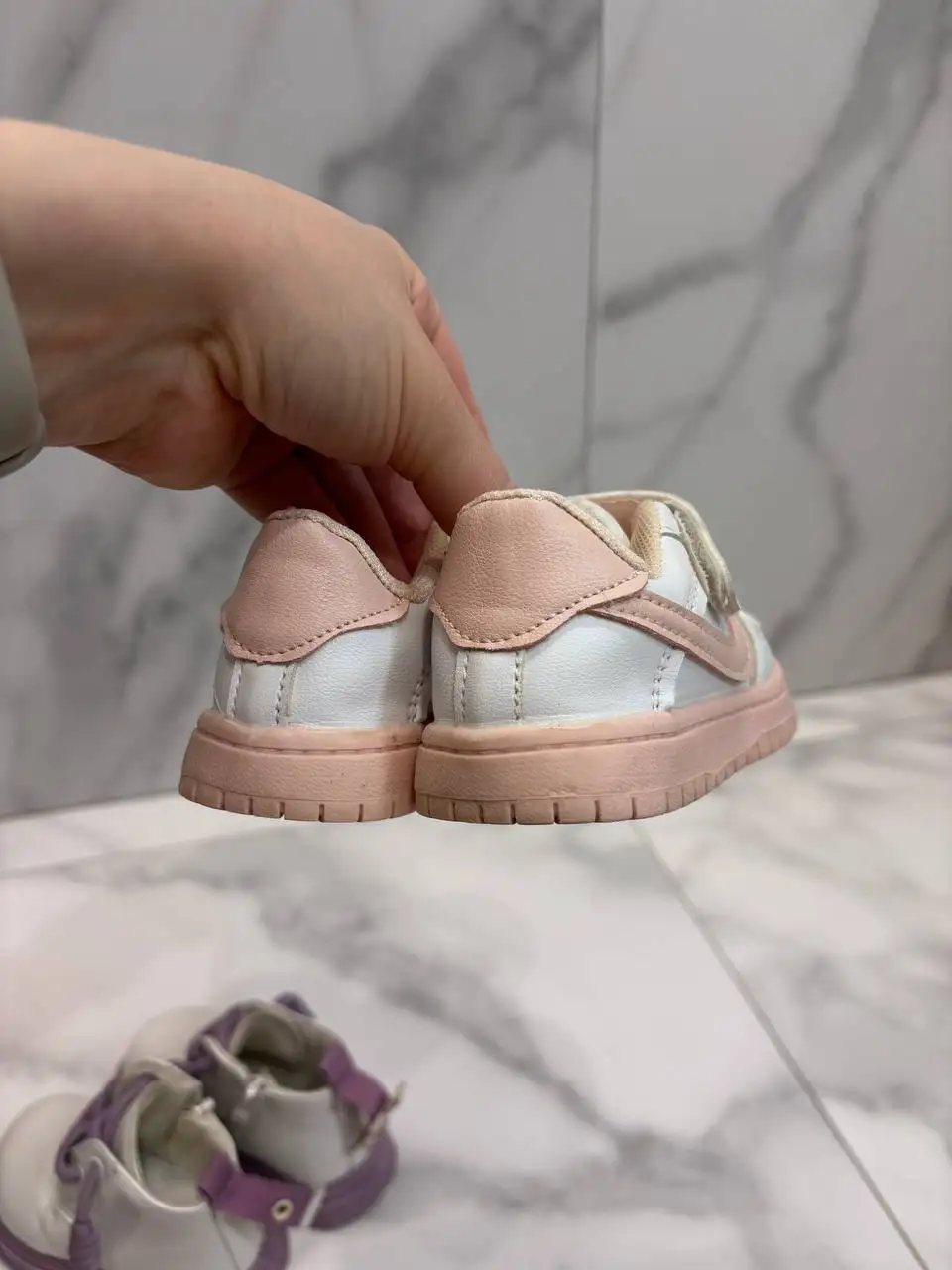 Ботинки и кроссовки на девочку - Обувь (Товары для детей) в Саратов