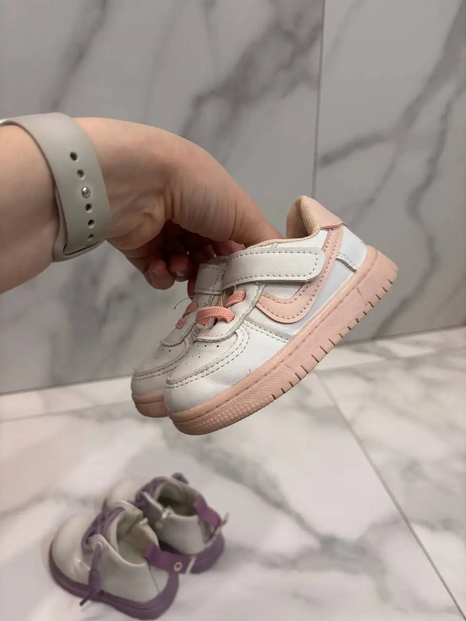 Ботинки и кроссовки на девочку - Обувь (Товары для детей) в Саратов