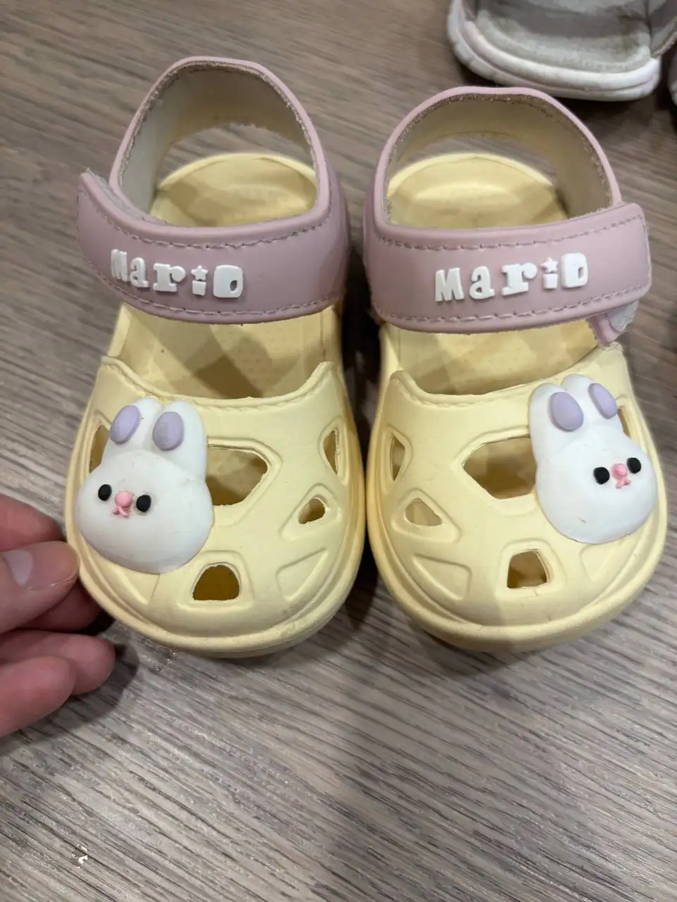 Сандалики на девочку 20-21 размер - Обувь (Товары для детей) в Саратов