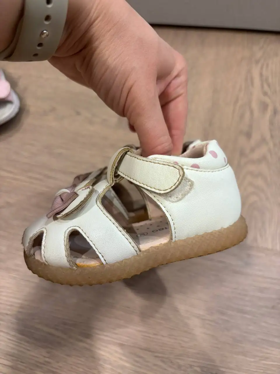 Сандалики на девочку 20-21 размер - Обувь (Товары для детей) в Саратов
