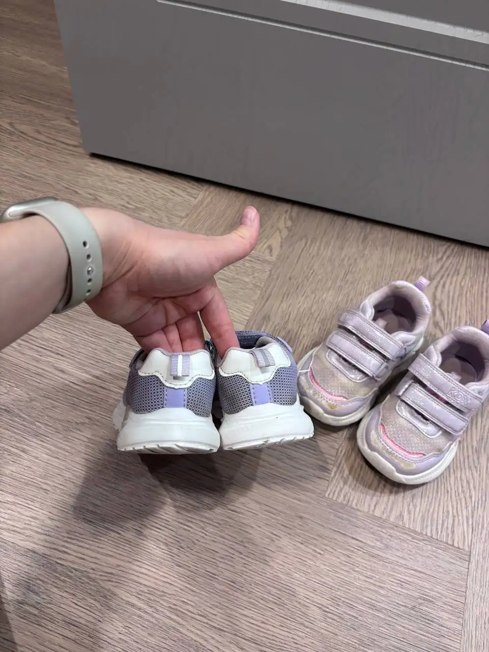 Кроссовки на девочку 2 года - Обувь (Товары для детей) в Саратов
