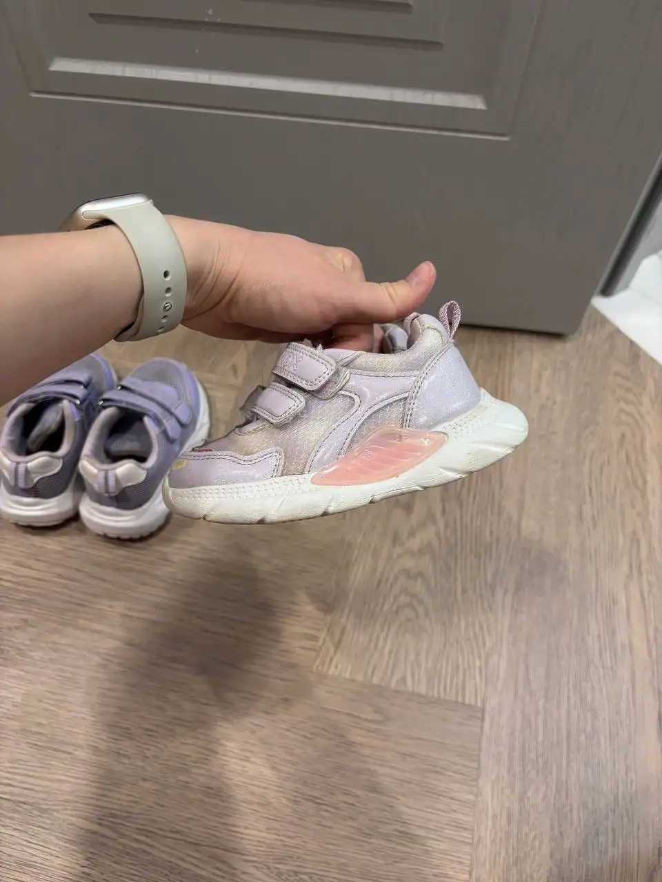 Кроссовки на девочку 2 года - Обувь (Товары для детей) в Саратов