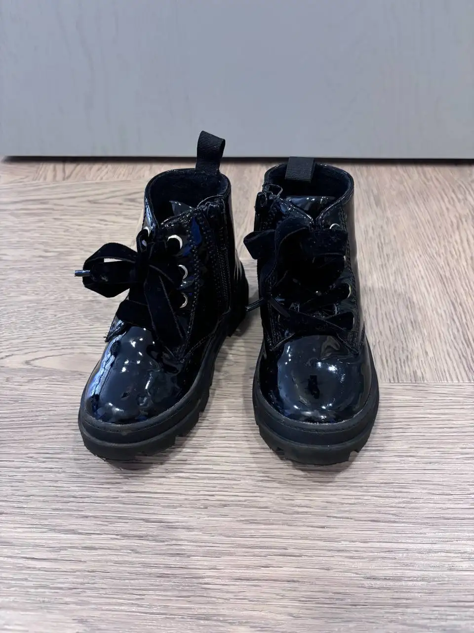 Ботинки демисезонные H&M для девочки 23 размер - Детская обувь (Одежда) в Саратов