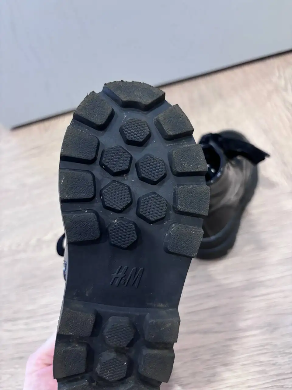 Ботинки демисезонные H&M для девочки 23 размер - Детская обувь (Одежда) в Саратов