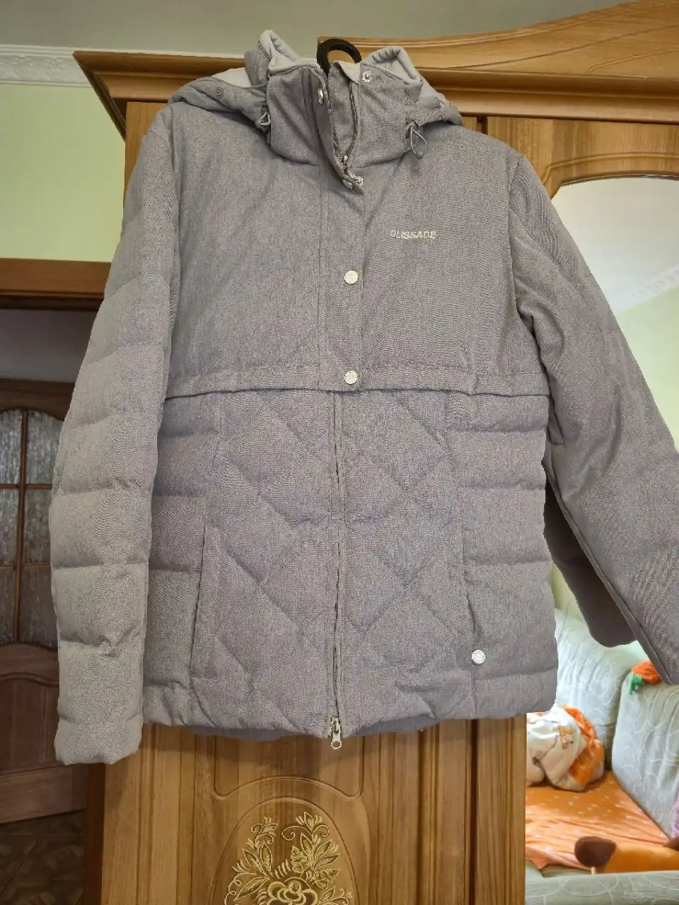 Продажа весенних и зимних курток - Куртки (Одежда) в Саратов