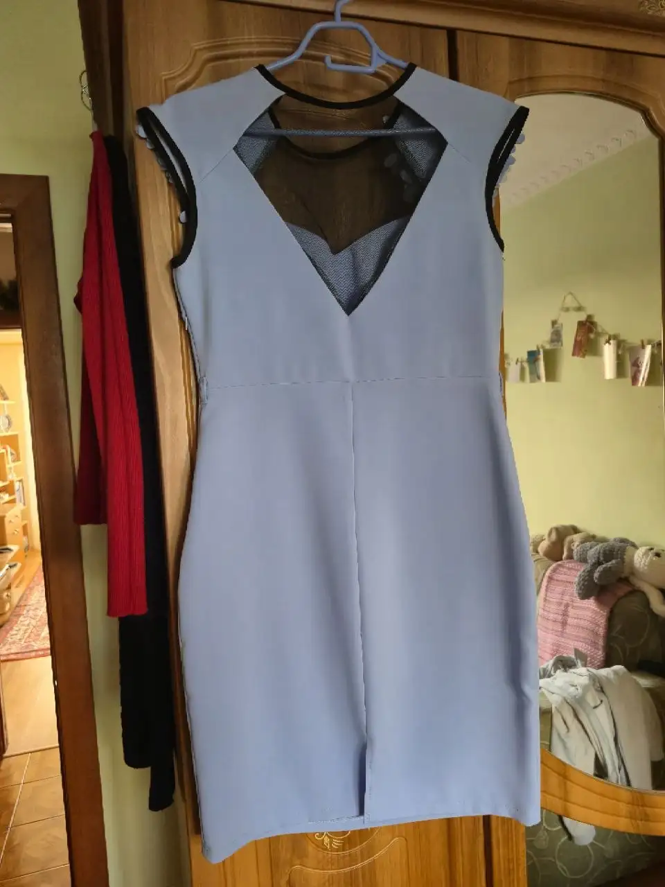 Продажа платьев на выпускной - Платья (Одежда) в Саратов