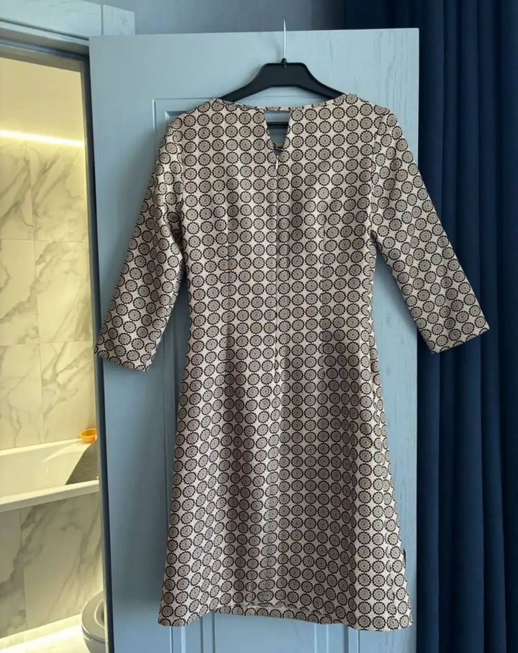 Платье размер 42 s - Одежда в Саратов