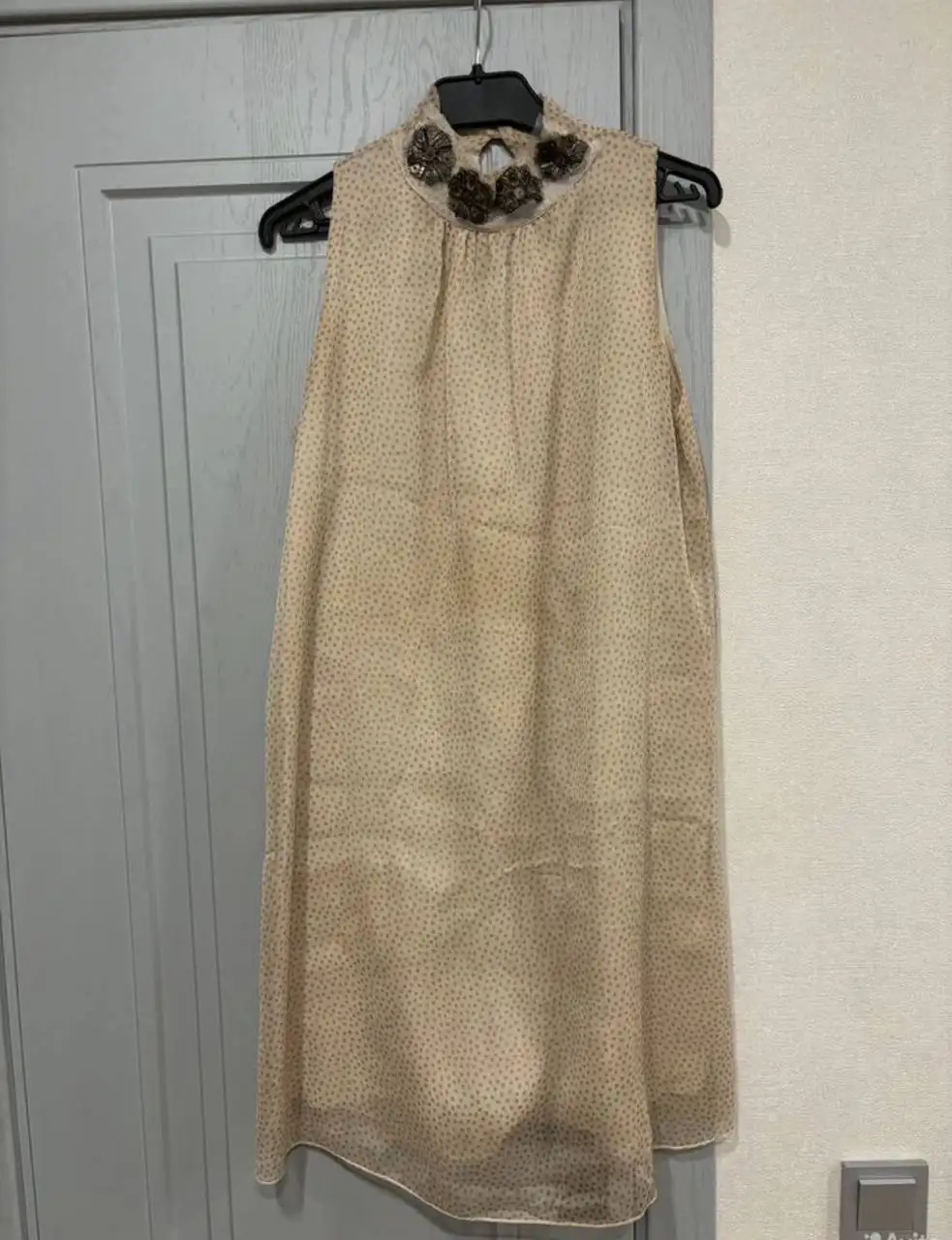 Бежевое платье-сарафан, размер 44 - Платья (Одежда) в Саратов