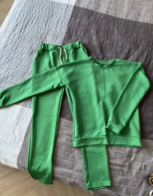 Спортивный костюм - Блузки в Саратов