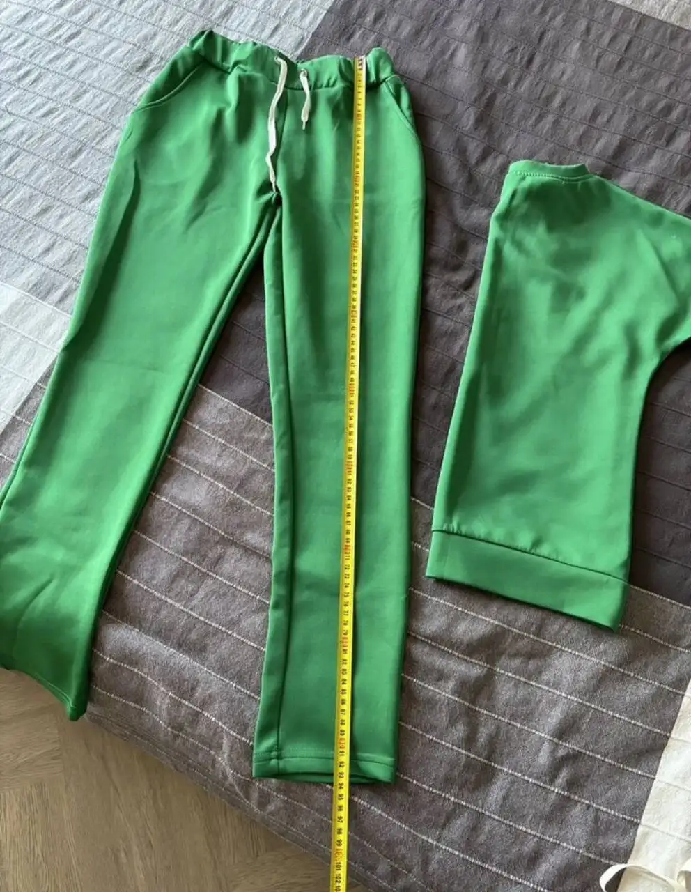 Спортивный костюм - Спортивная одежда (Одежда) в Саратов