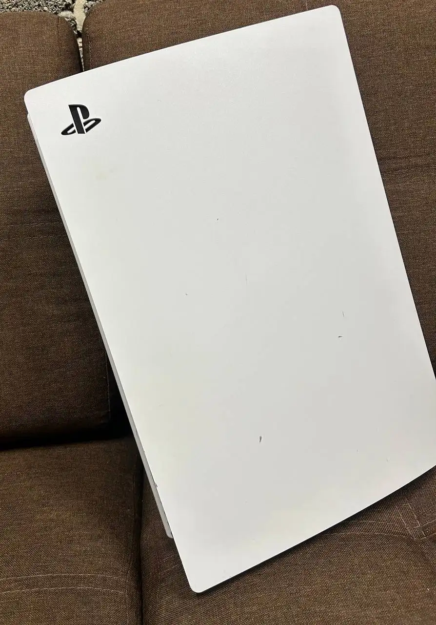 Продажа PS5 - Игровые консоли (Хобби и отдых) в Саратов