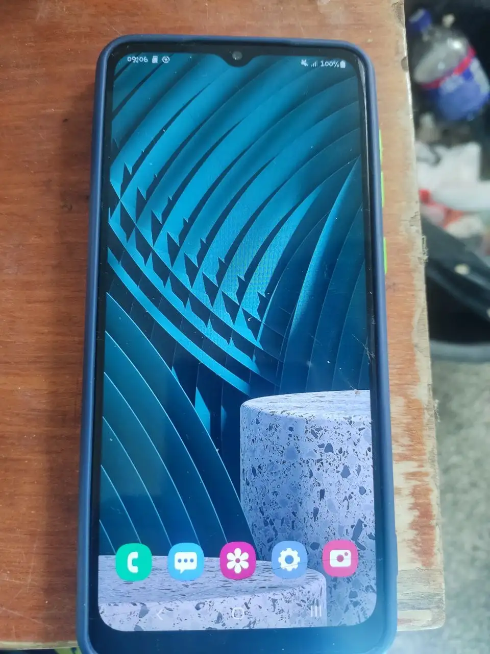 Продам Xiaomi и Samsung телефоны - Телефоны (Электроника) в Саратов