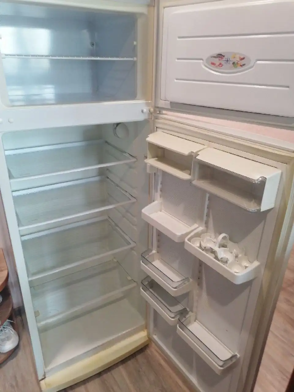 Продаю холодильник Атлант - Холодильники (Для дома и дачи) в Саратов