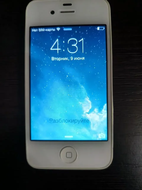 iPhone 4S 8 ГБ - Бытовая техника в Саратов