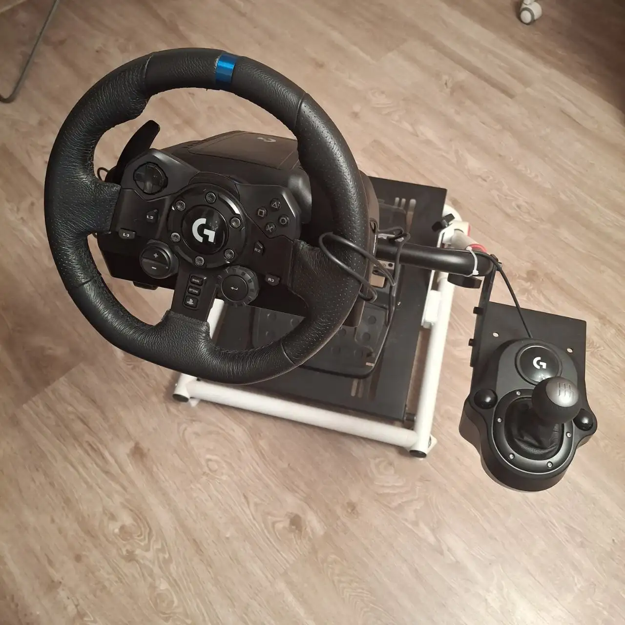 Руль Logitech G923 для PS/PC с доработками - Игровые аксессуары (Электроника) в Саратов