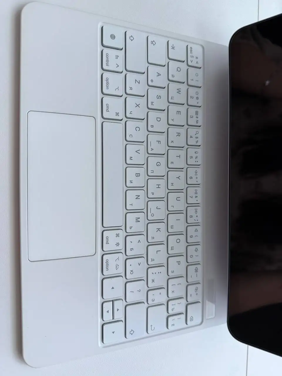 Продаются iPhone 14 Pro Max, iPad Air, чехол-клавиатура и Apple Pencil - Смартфоны и планшеты (Электроника) в Саратов