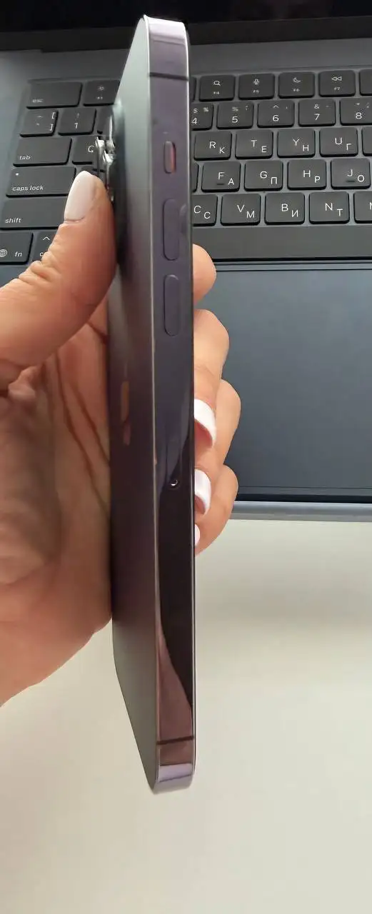 Продаются iPhone 14 Pro Max, iPad Air, чехол-клавиатура и Apple Pencil - Смартфоны и планшеты (Электроника) в Саратов