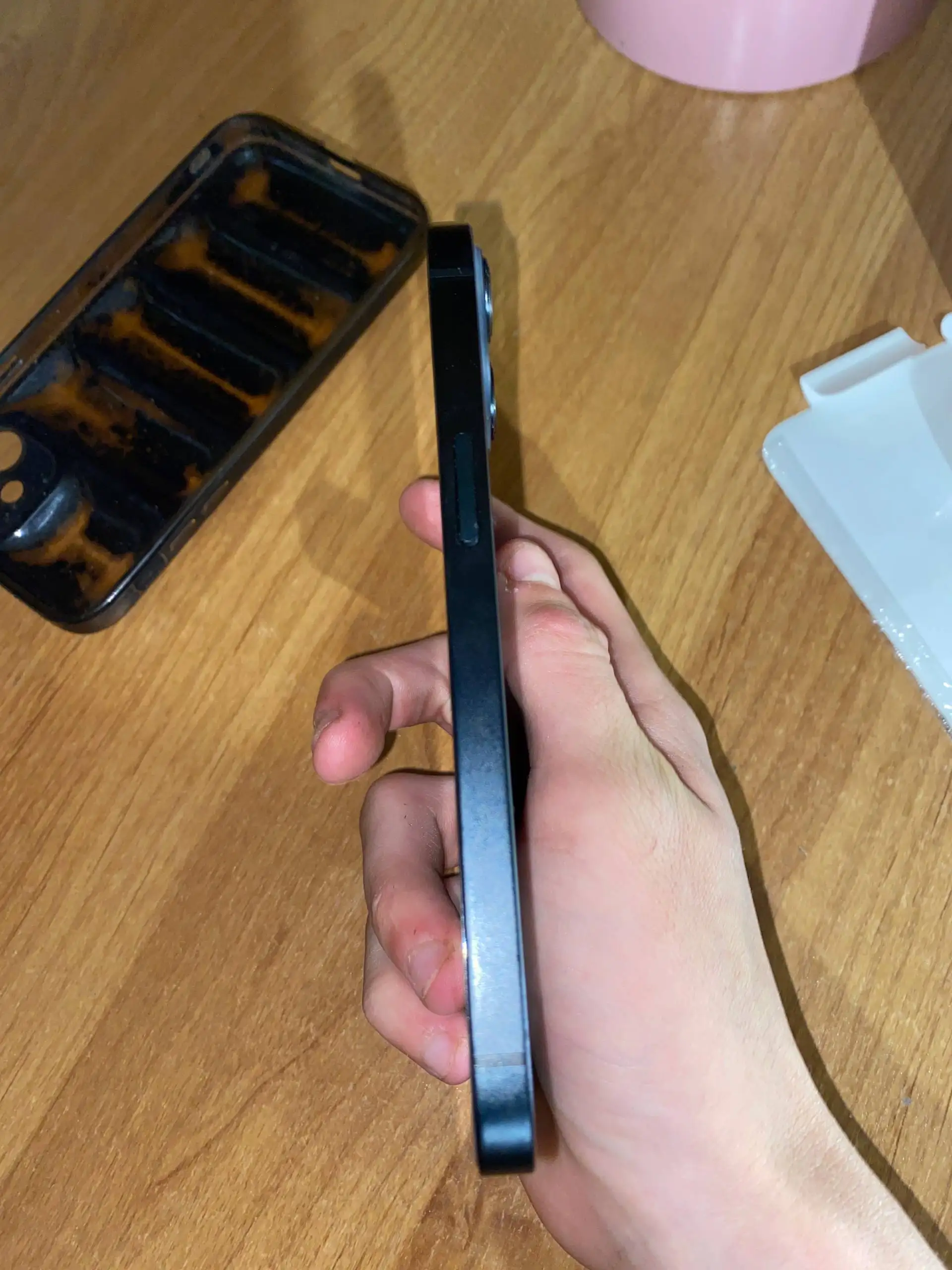 Продам iPhone 13 - Смартфоны и аксессуары (Электроника) в Саратов