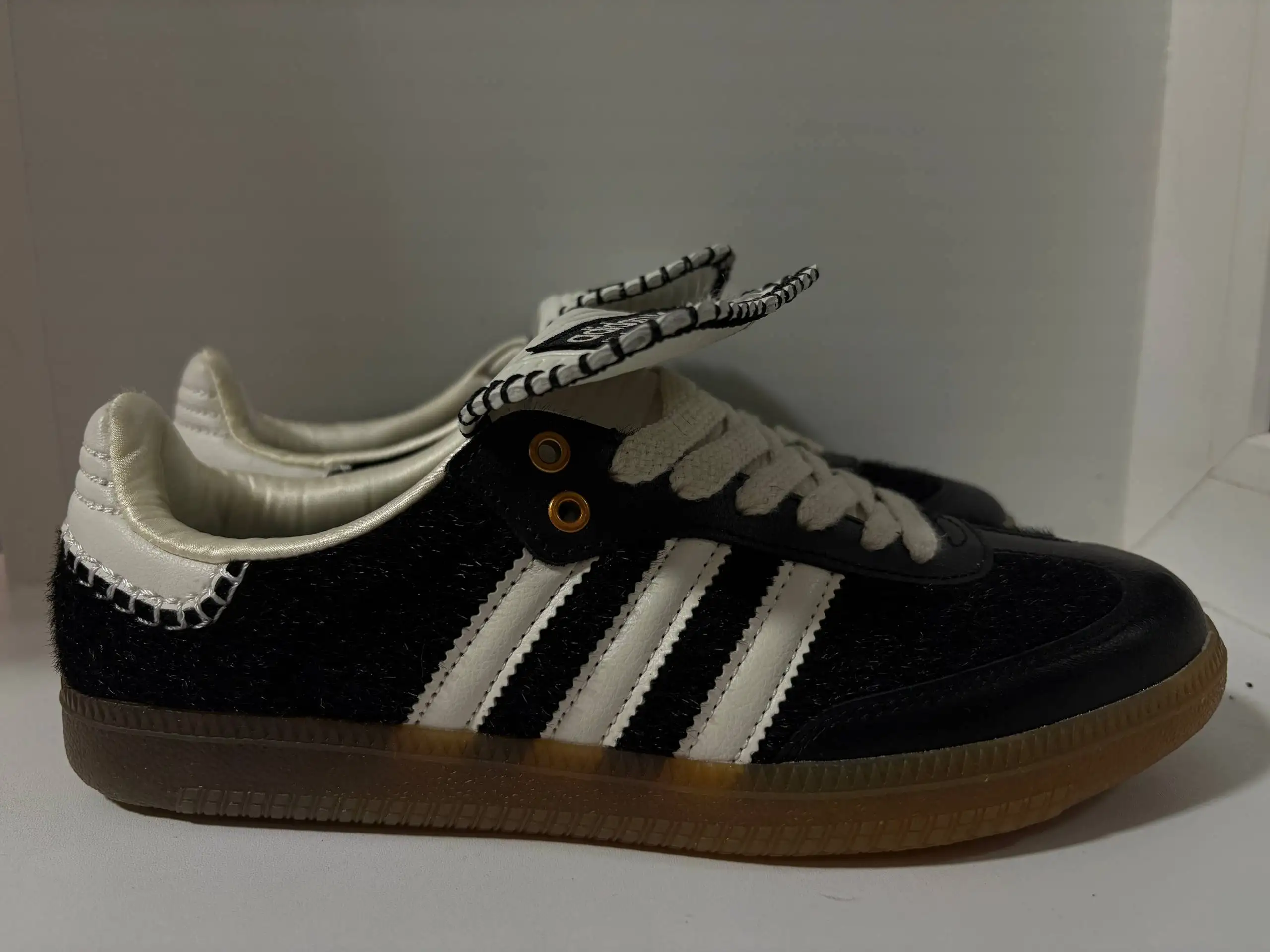 Новые кеды adidas 38 размера - Обувь (Одежда) в Саратов