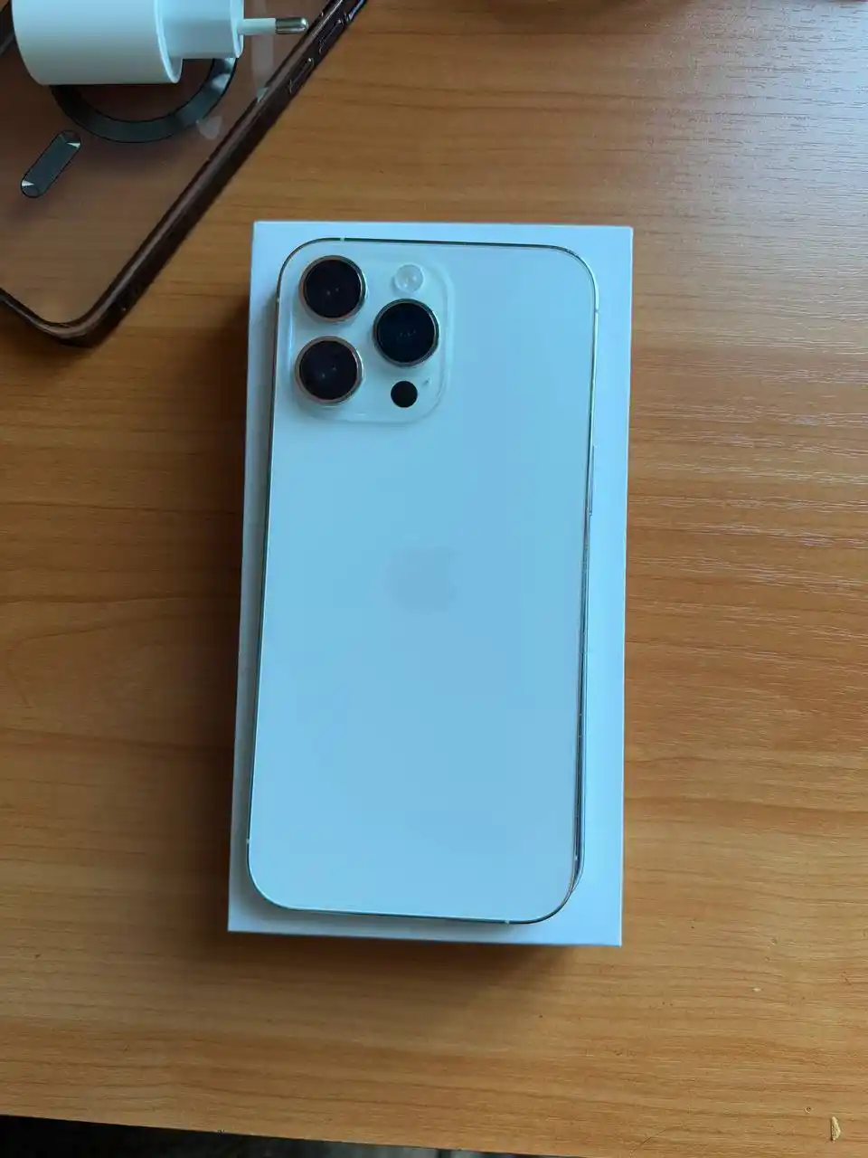 Продам IPhone 14 Pro Max 128Gb Silver